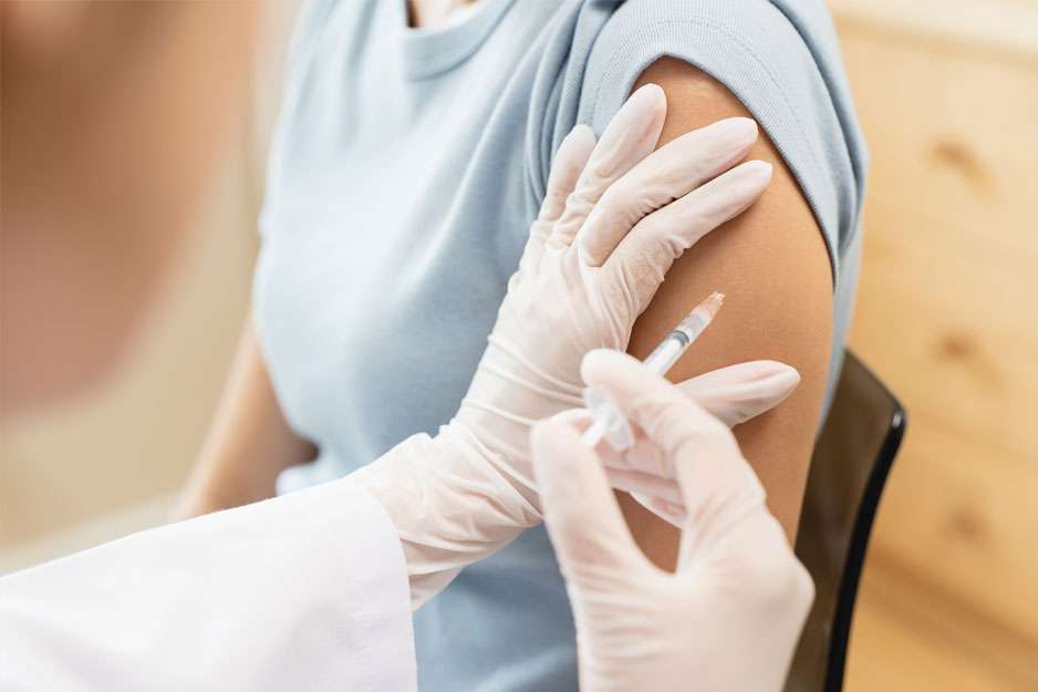 Meningitis B injection